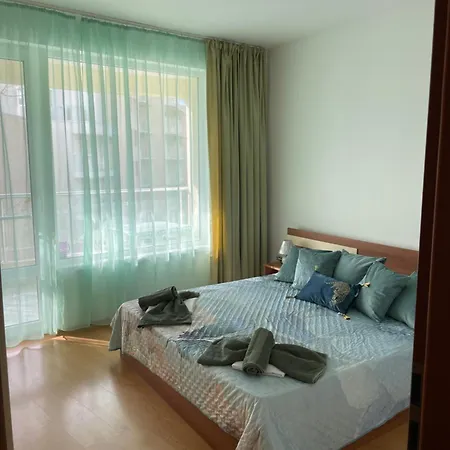 Yassen Village V Soukromi Apartmán